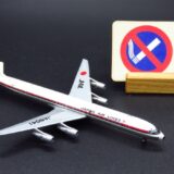 【普通席は後方以外禁煙です。】JAL DC-8-61 空の貴婦人｜Star Jets 1/500